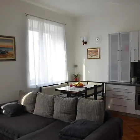Deluxe Stomorica Zadar