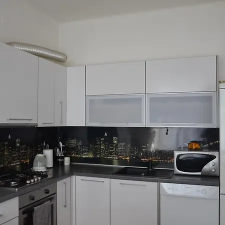 Deluxe Stomorica Apartment *
