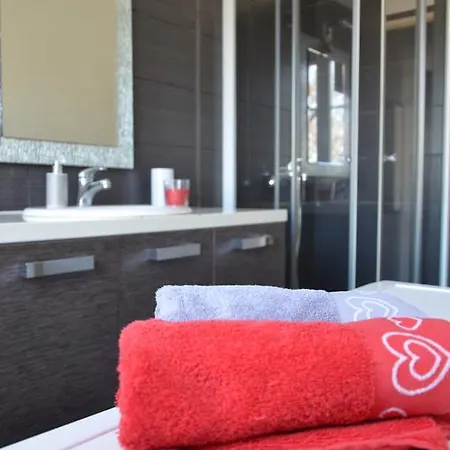 Apartment Deluxe Stomorica Zadar